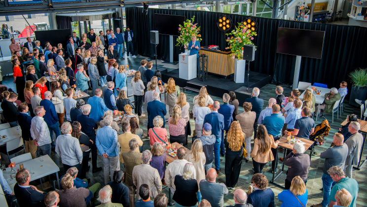 Informeel event in foyer in Madurodam